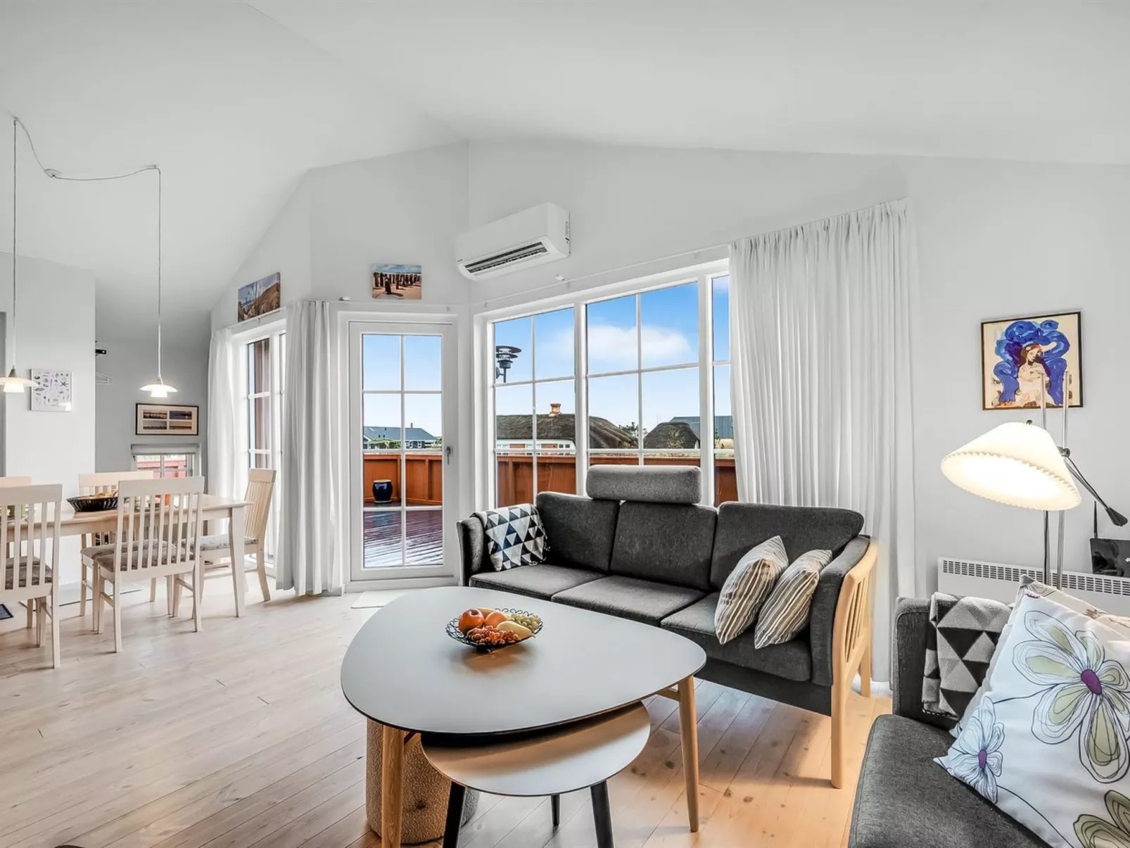 "Binta" - 300m to the fjord - Binnen