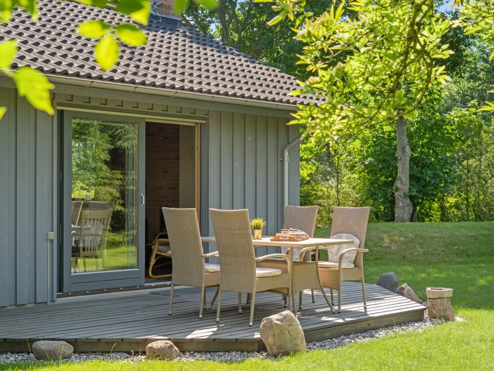 "Steffenie" - 250m from the sea-Buiten