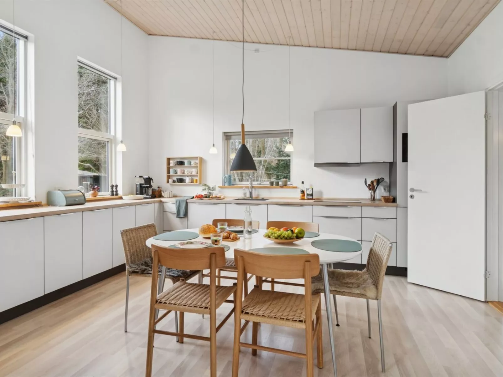 "Erikke" - 575m from the sea-Binnen