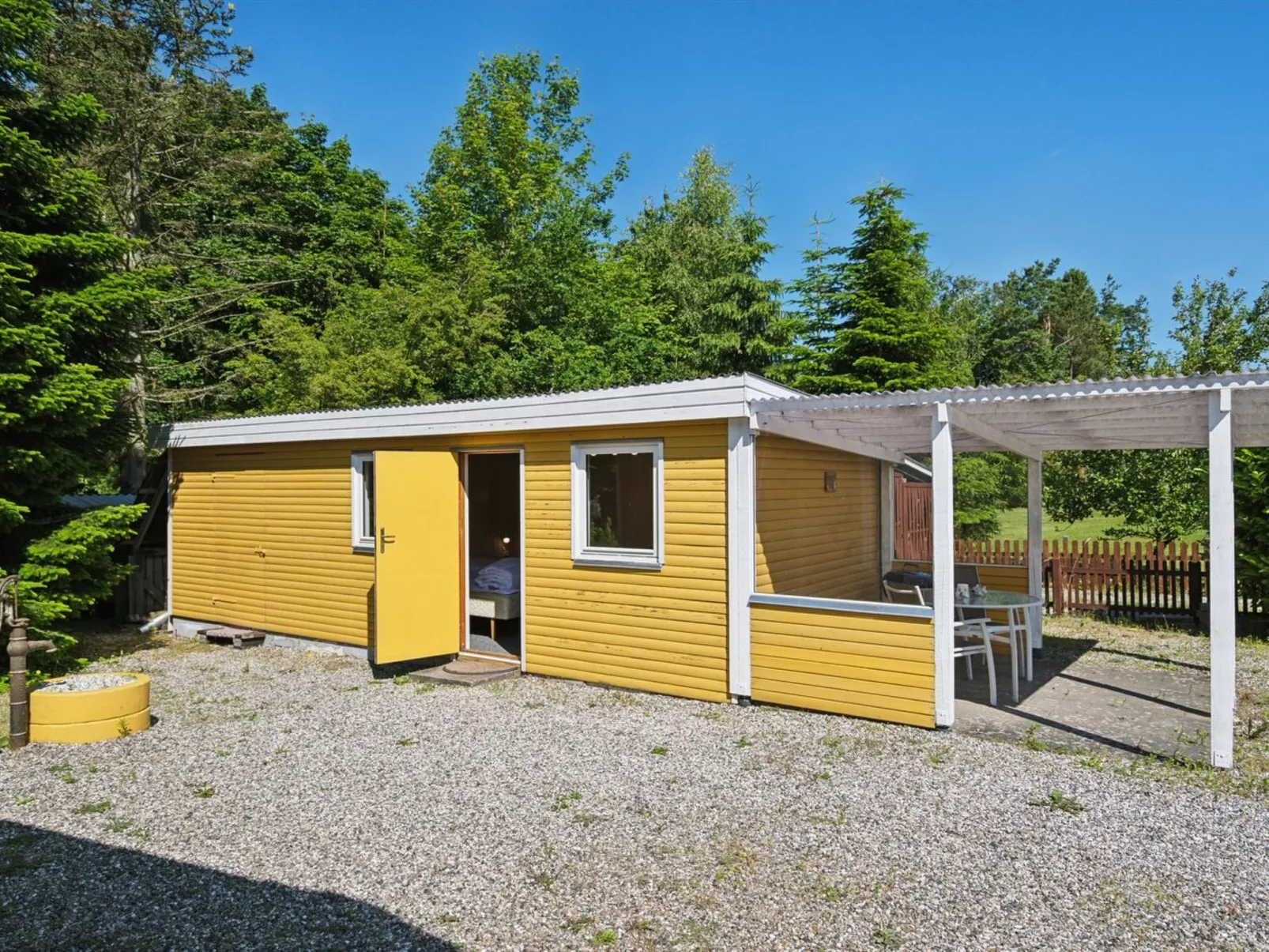 "Senija" - 6.5km from the sea-Buiten