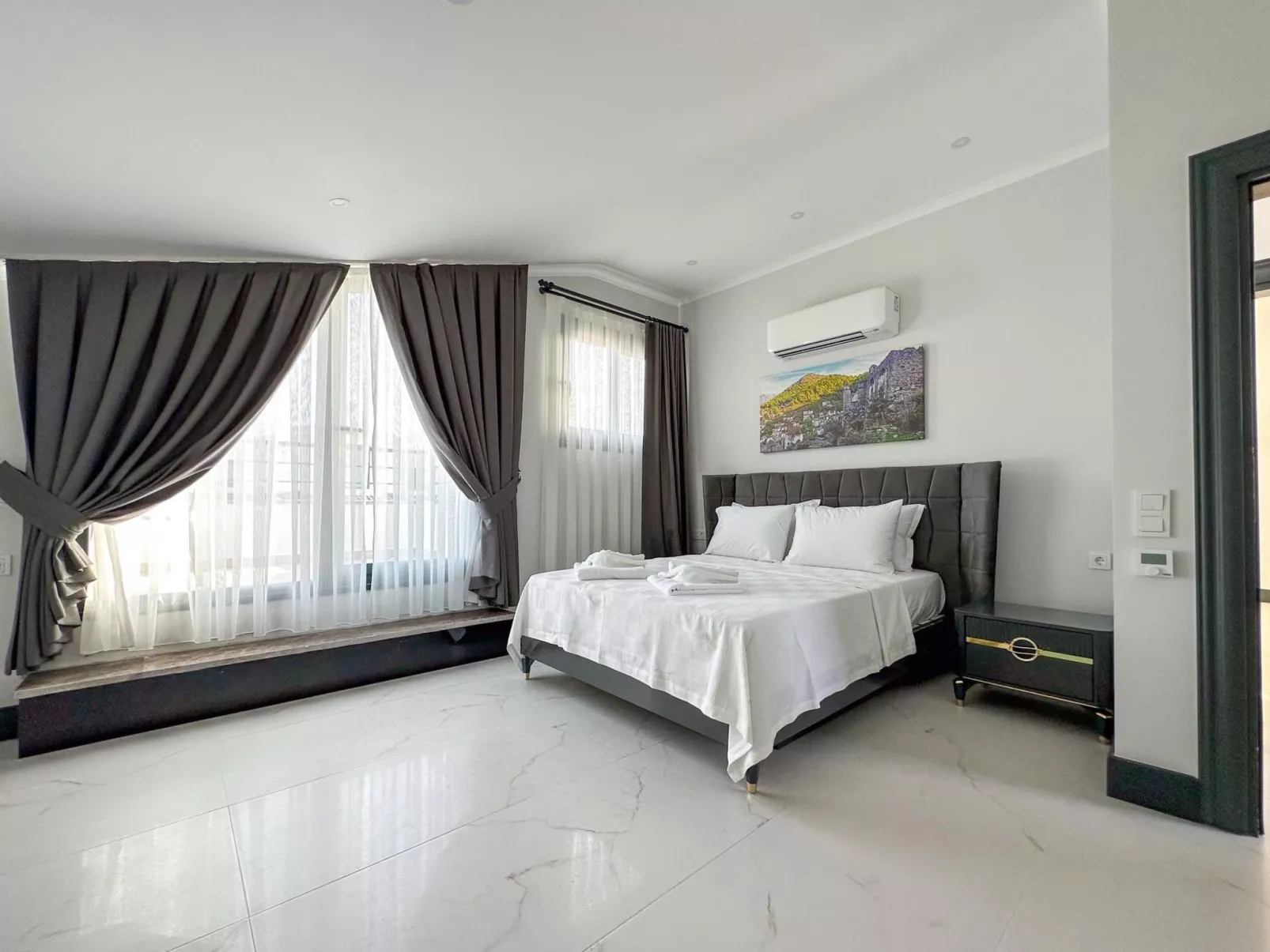 Galaxy V1-Image-tags.info