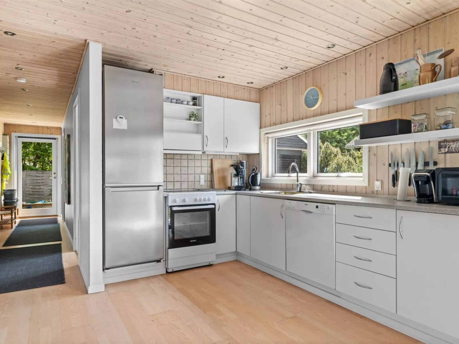 "Anouk" - 700m from the sea-Binnen