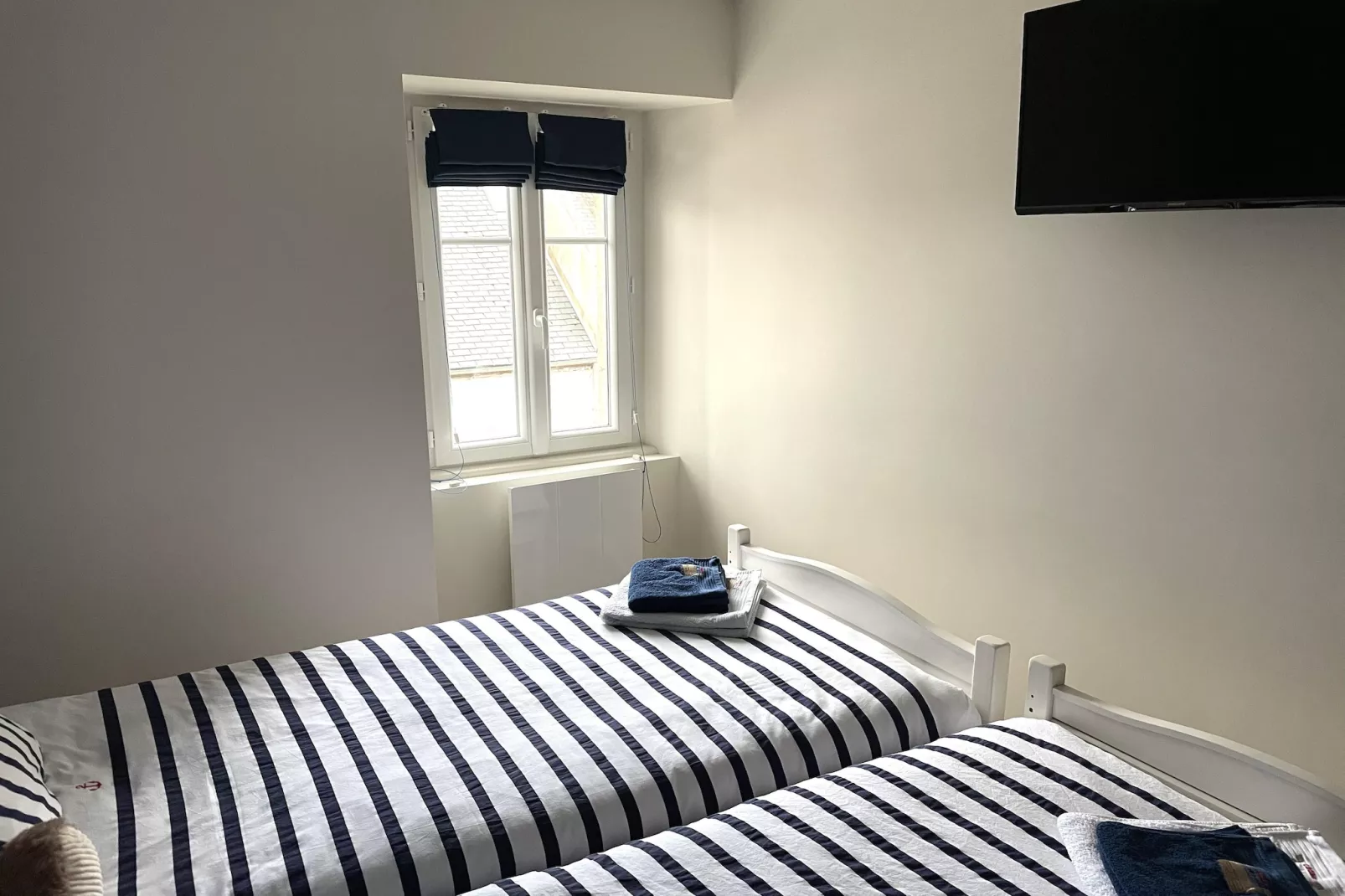 Maison de ville avec terrasse/jardin Guerlesquin - Slaapkamer