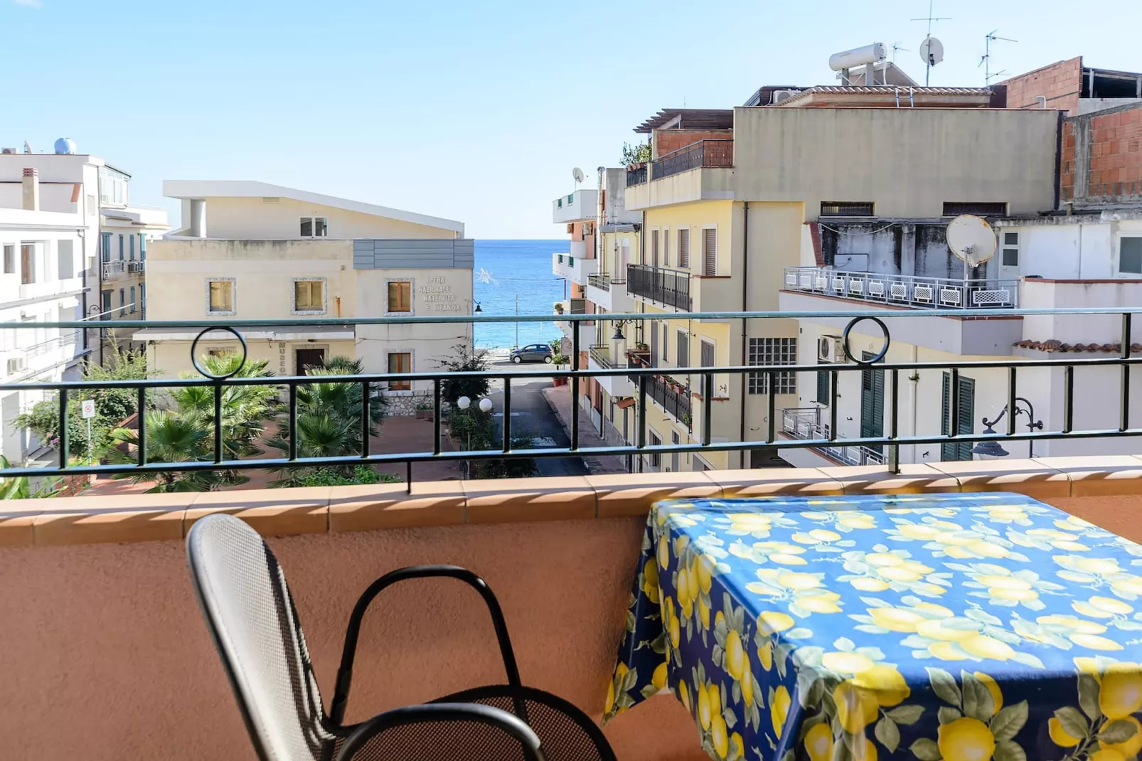 Residence Le Tartarughe Apartment 1 Bedroom 2 Pax-Terrasbalkon