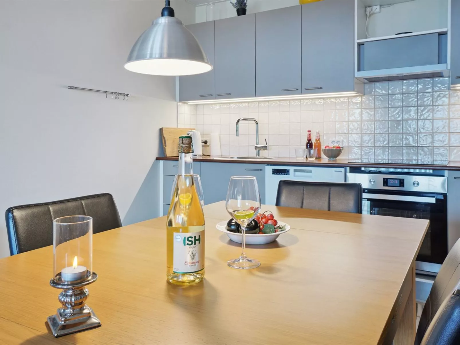 "Rafn" - 400m from the sea - Binnen