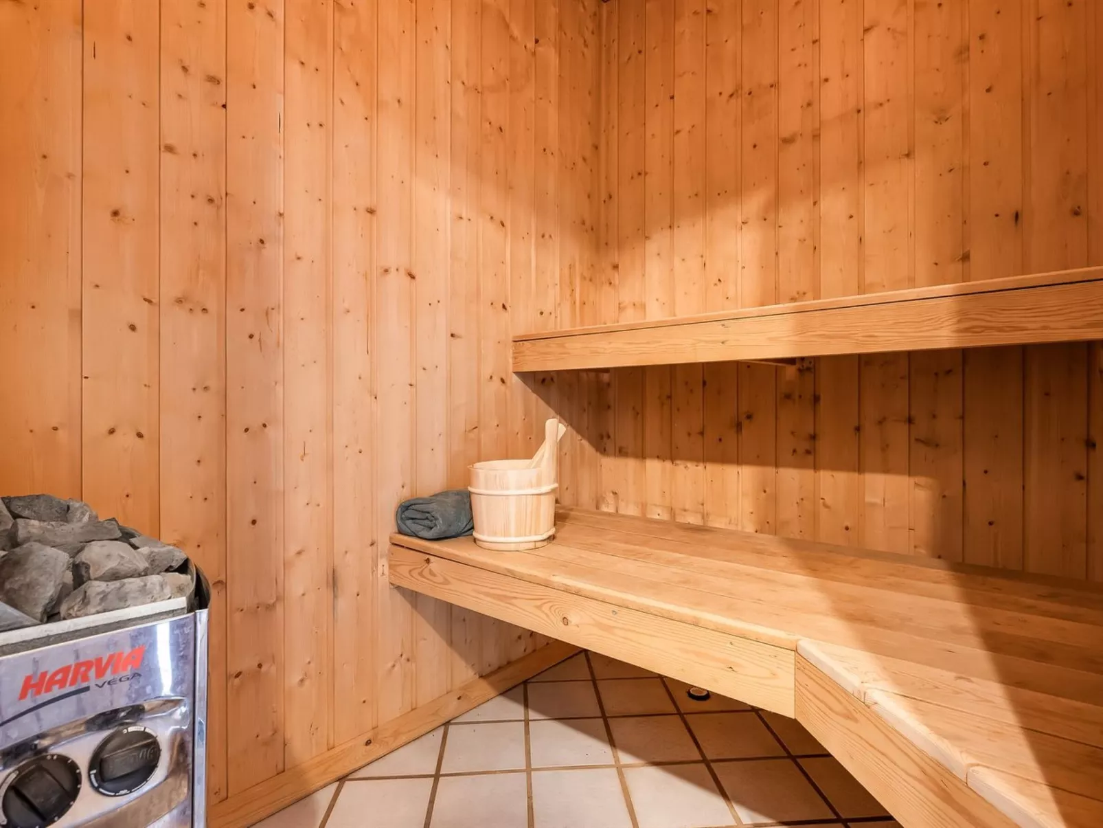 "Marino" - 600m from the sea - Binnen