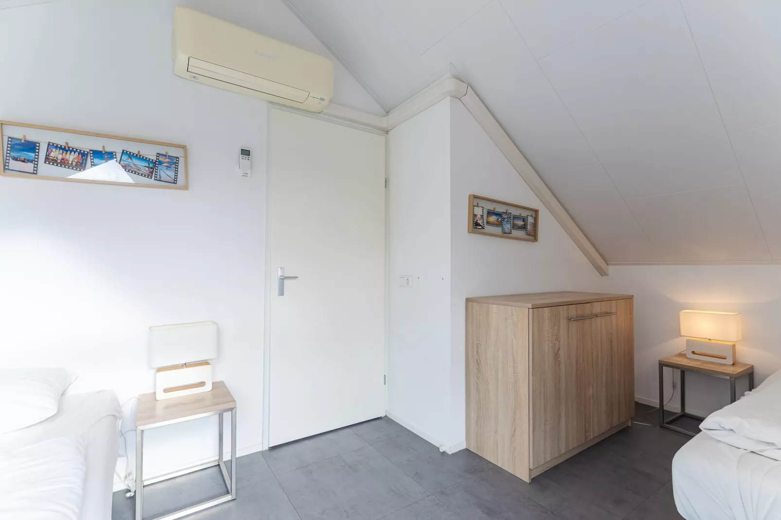 Zonnedorp 7 De Meerpaal in Renesse | Comfortable holiday house close to the beach - Overloop