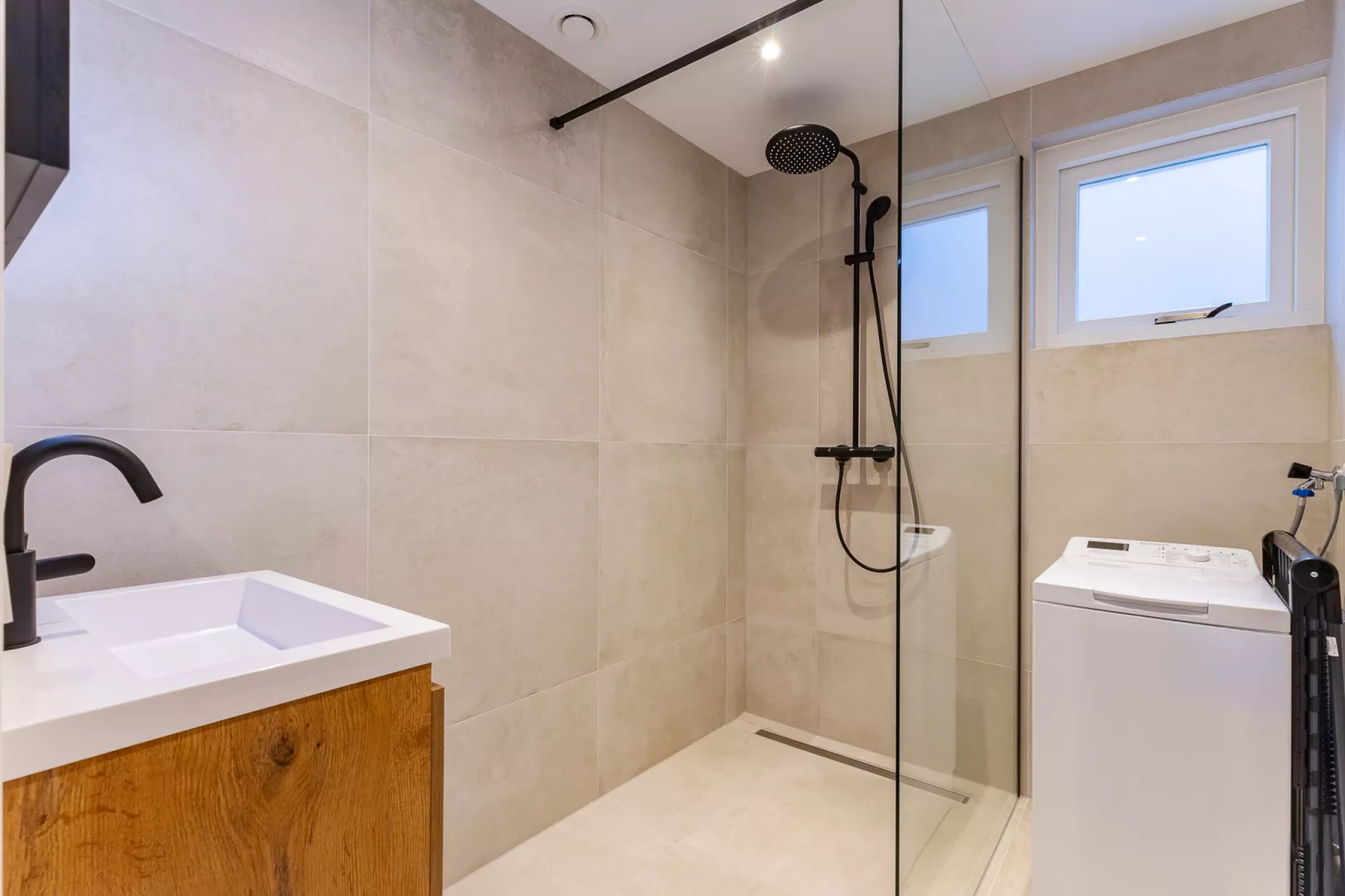 Holiday home - Schoolstraat 6a | Vrouwenpolder - Badkamer