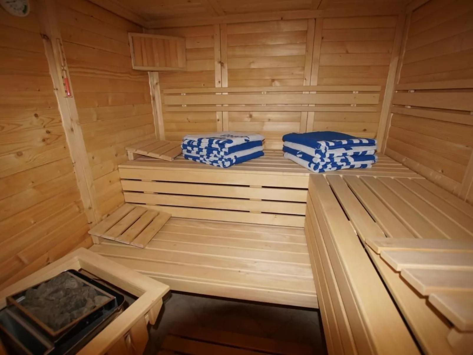 WaldhausEichhörnchen - Image-tags.info