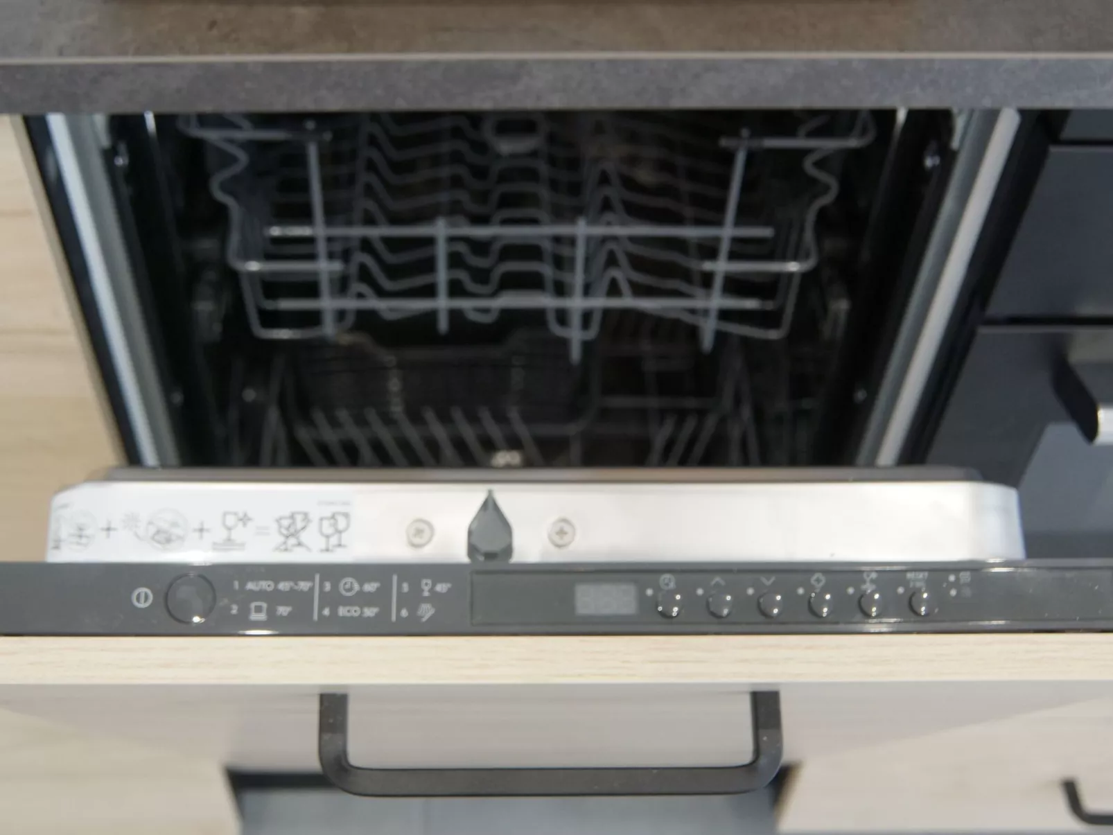 In Chouzy-Sur-Cisse mit Grill, Terrasse und Garten - Image-tags.info