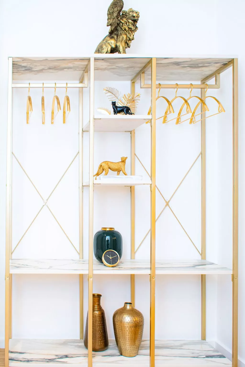 "Chic City Escape 2B" - Image-tags.info