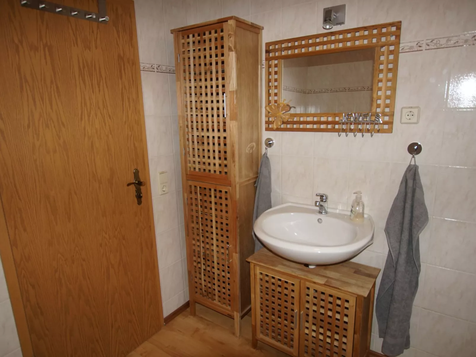 Das MEGAWATThaus - Image-tags.info