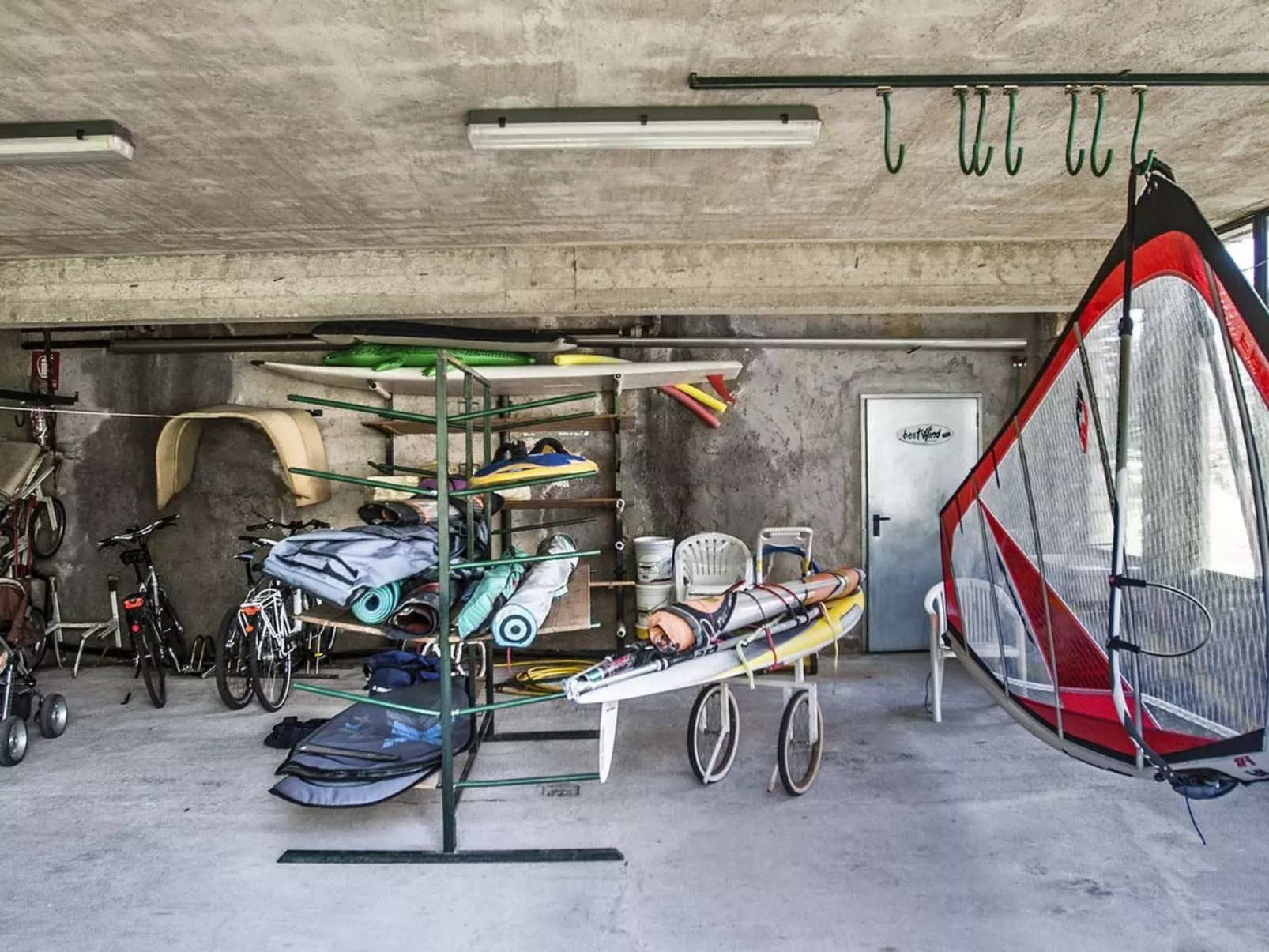 Zwei-Zimmer-Wohnung mit Seeblick, Grill und Gemeinschaftspool - Image-tags.info