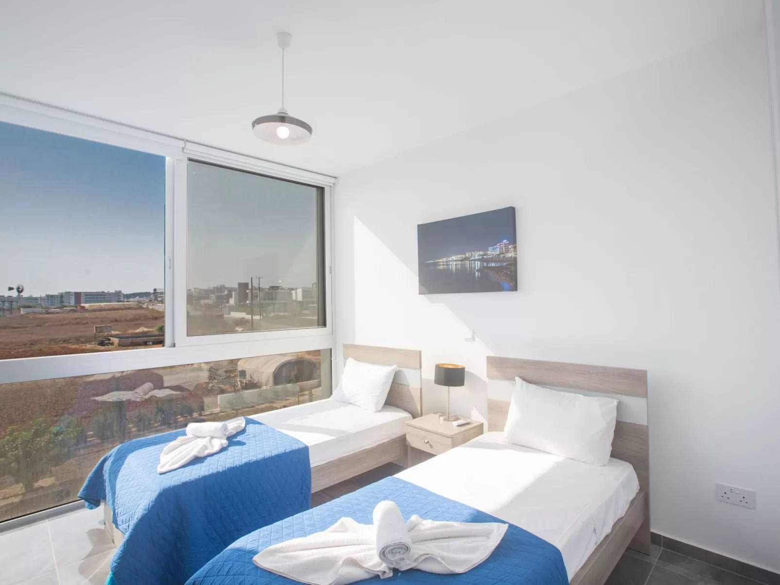 3-Schlafzimmer-Villa mit Pool in Protaras Zentrum - Image-tags.info