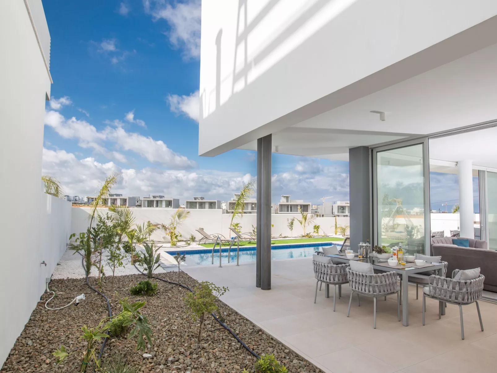 3 Schlafzimmer Villa OL26 mit Pool in Protaras - Buiten