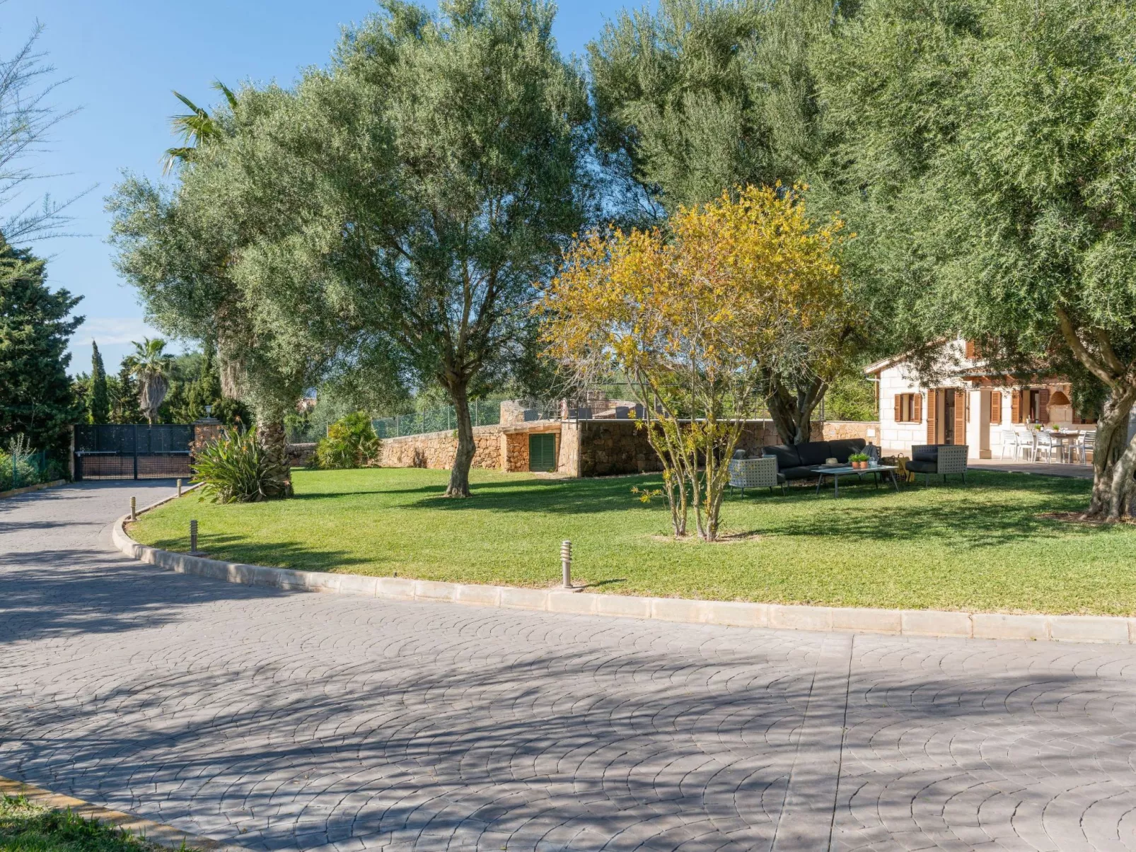 Das Beste von Alcudia, privater Pool, BBQ, einladender Garten - Image-tags.info