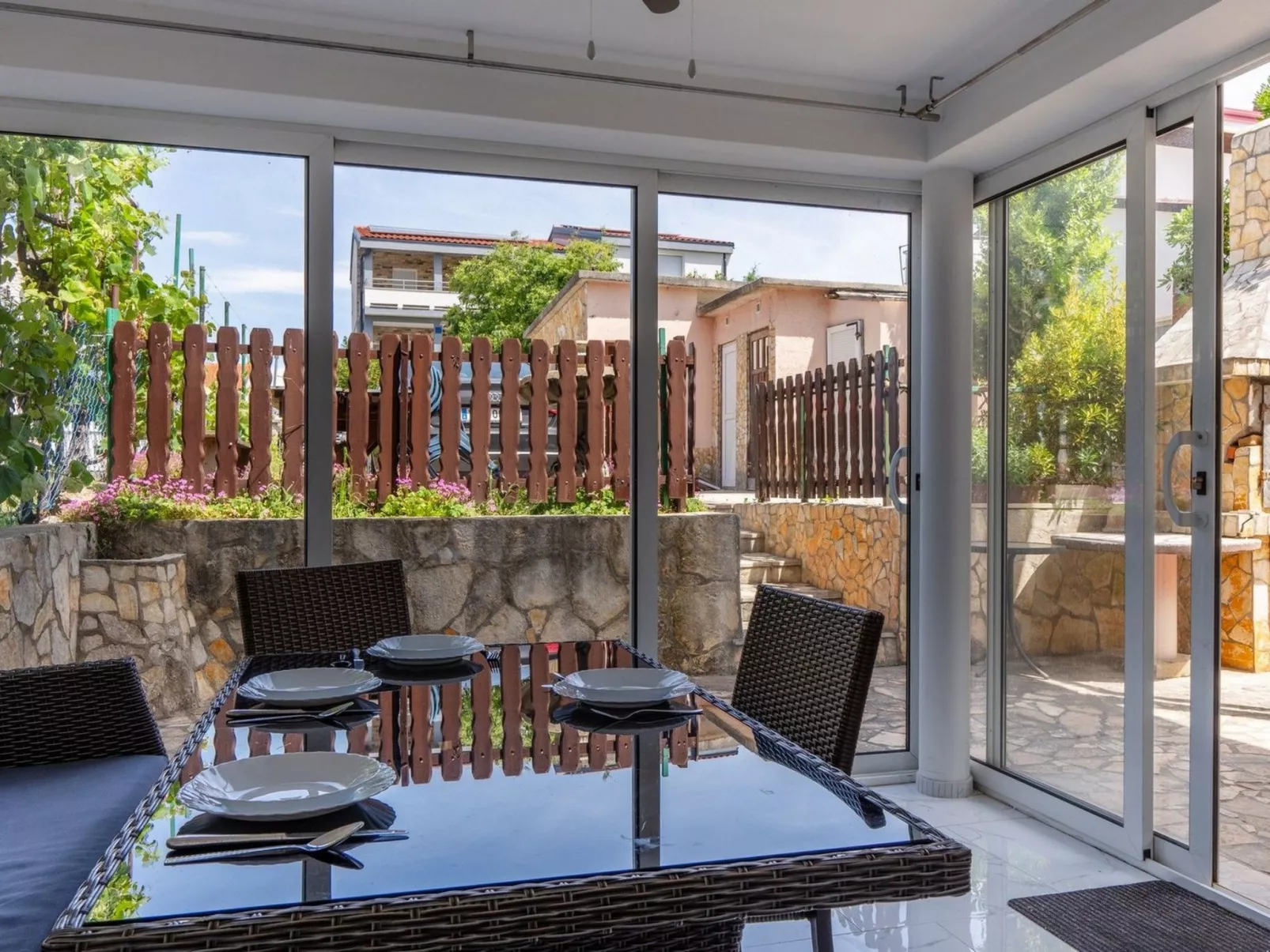 Apartment Kristija 1 - Image-tags.info