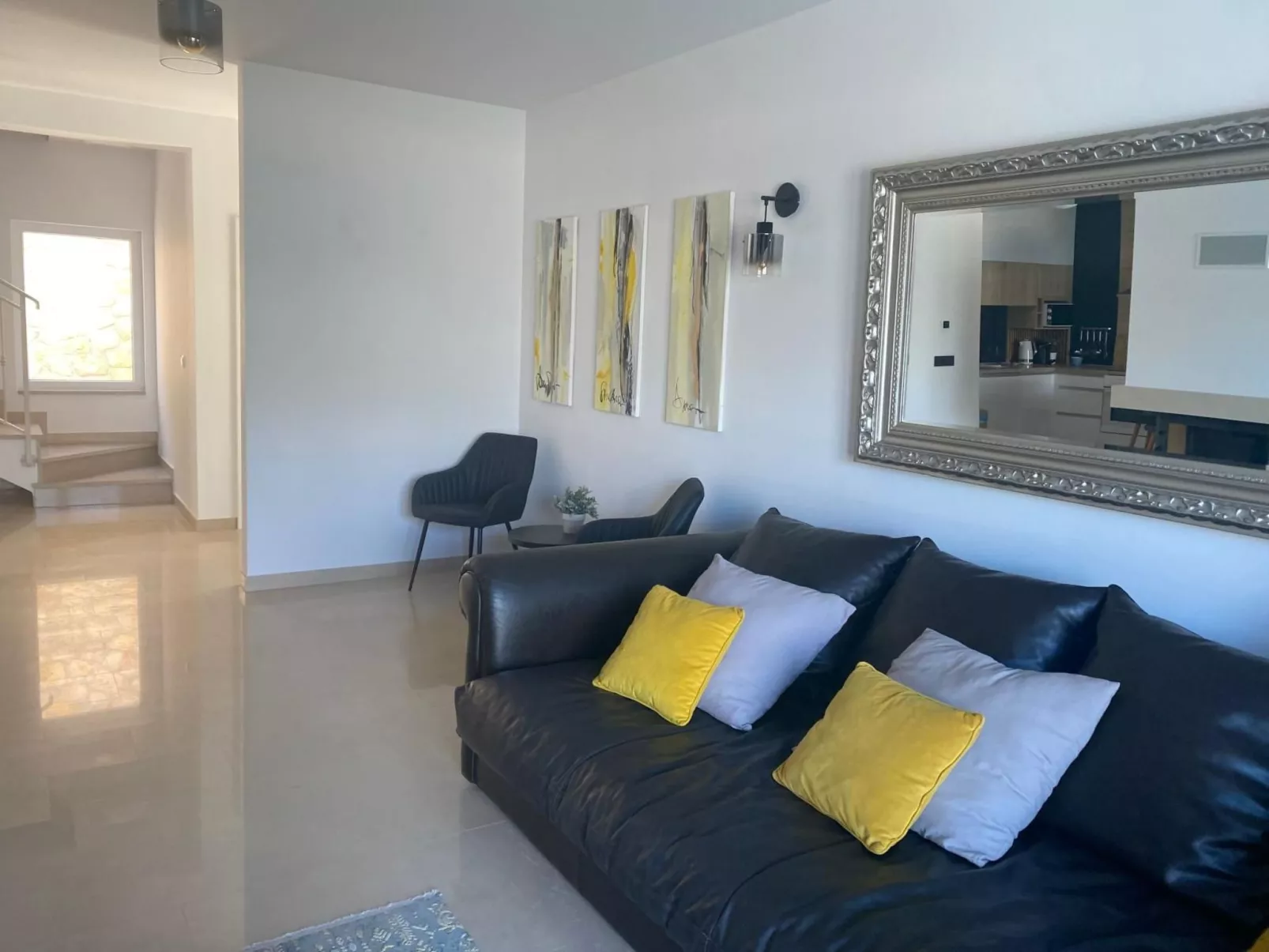 Mediterrane Villa, Pool, Panoramablick aufs Meer - Image-tags.info