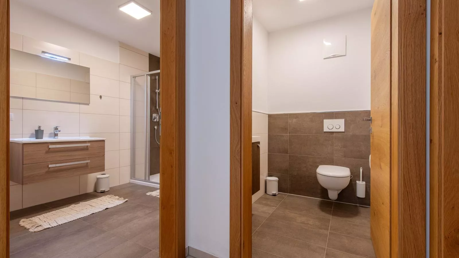 Mountain Apartment - Badkamer