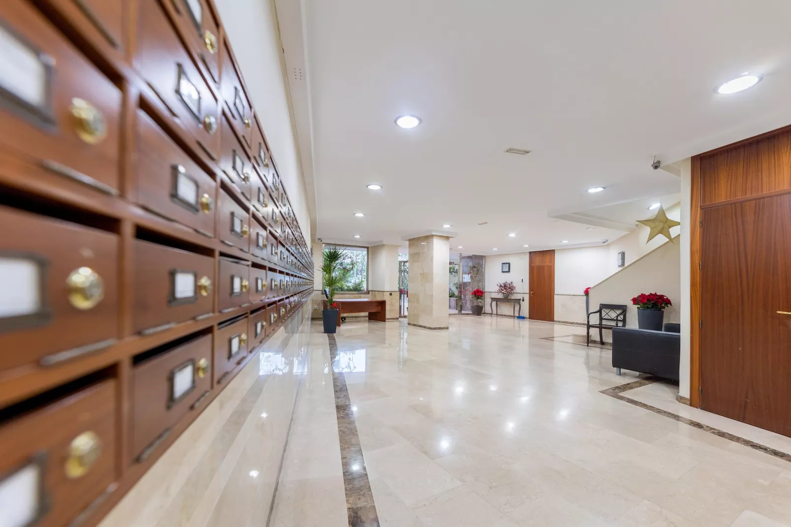 Marbell center - Overloop