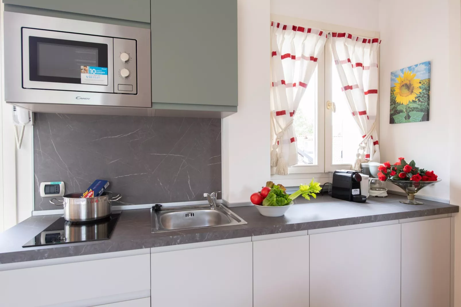 RESIDENCE PORTO LETIZIA - VILLAS-STUDIO 4 PAX VISTA LAGO DELUXE 8214 - VSLD4 - Keuken