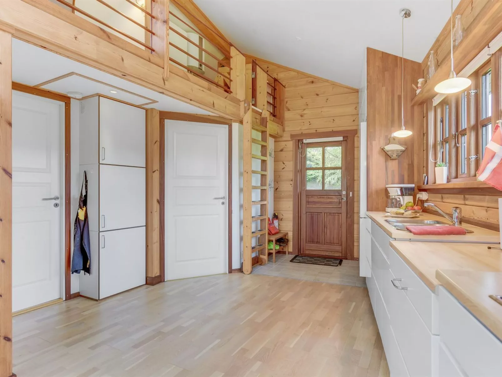 "Fortuna" - 200m from the sea - Binnen