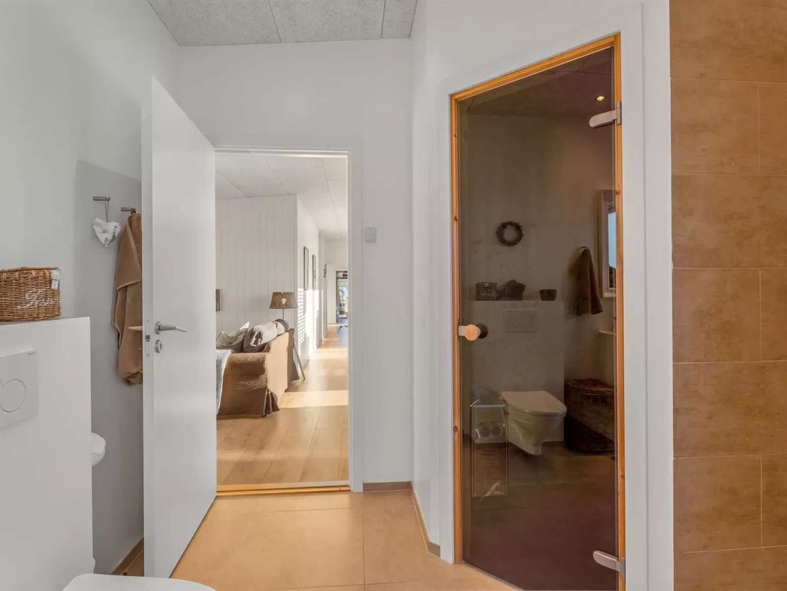 "Vanna" - 1.2km from the sea - Binnen