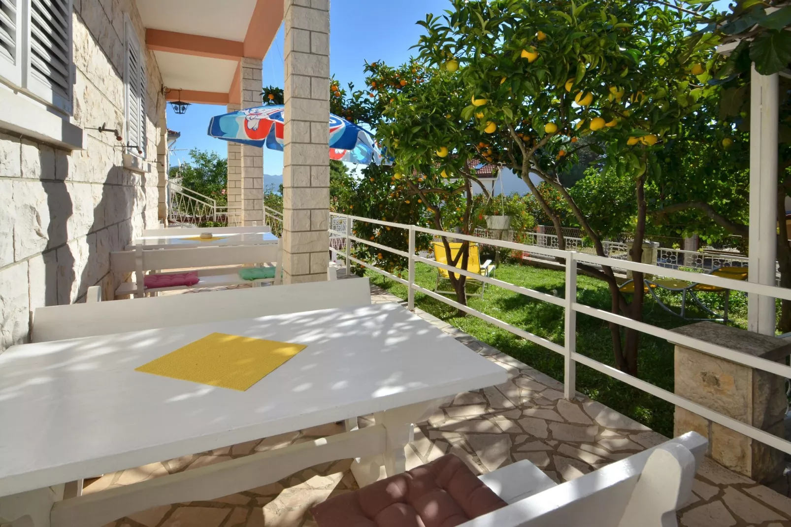 LaidBack Apartments - One Bedroom Apartment with Balcony and Sea View (Lavander) - Terras