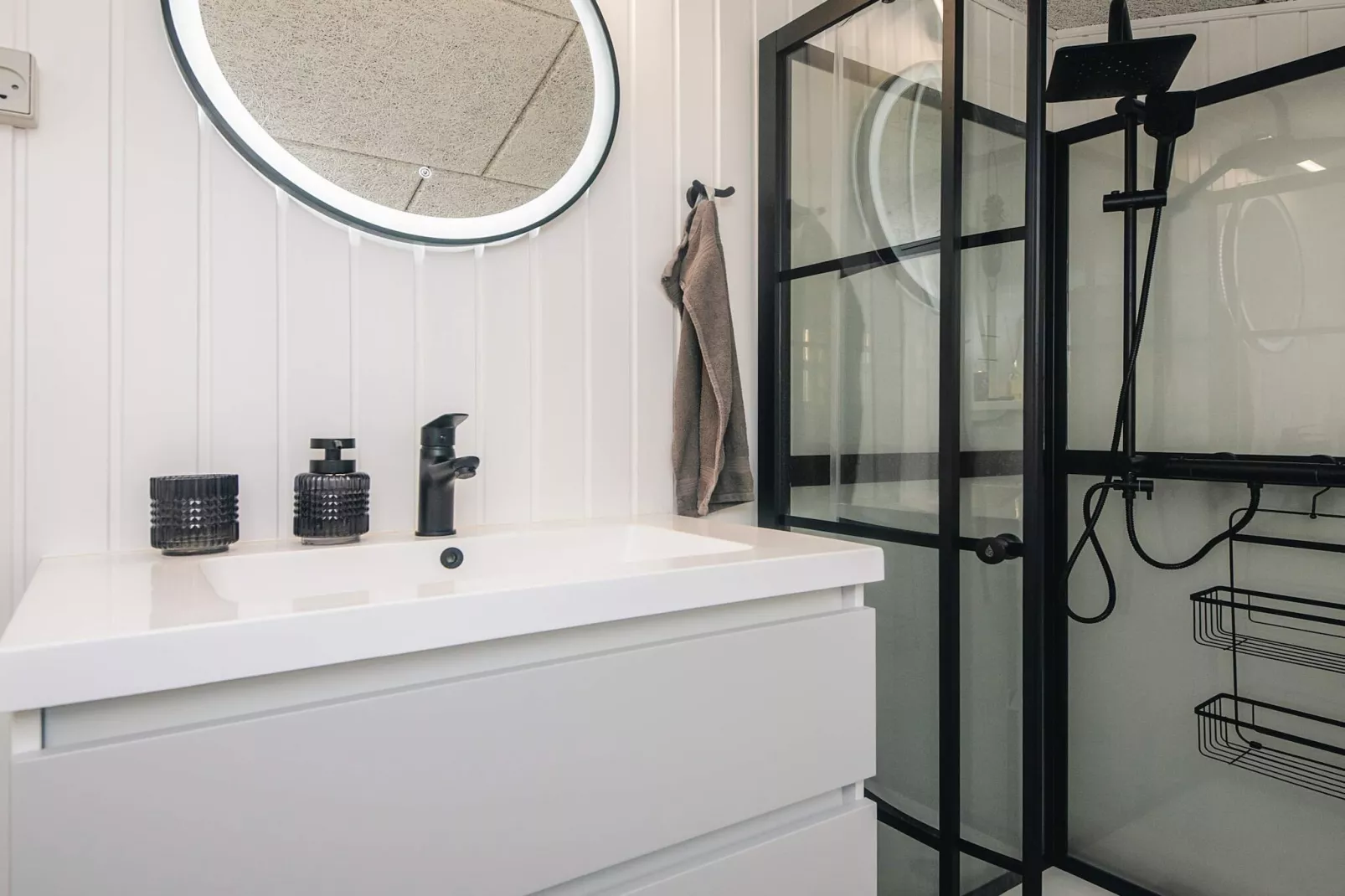 Gezinsvriendelijk huisje vlakbij de kust-Binnen