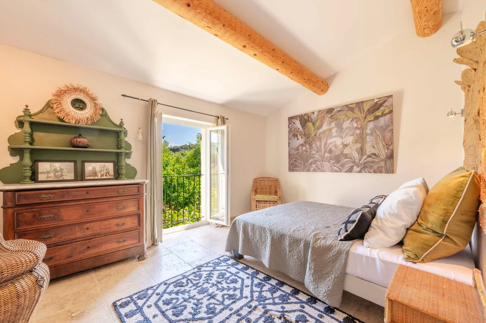 Mas authentique à Paradou Alpilles-Slaapkamer