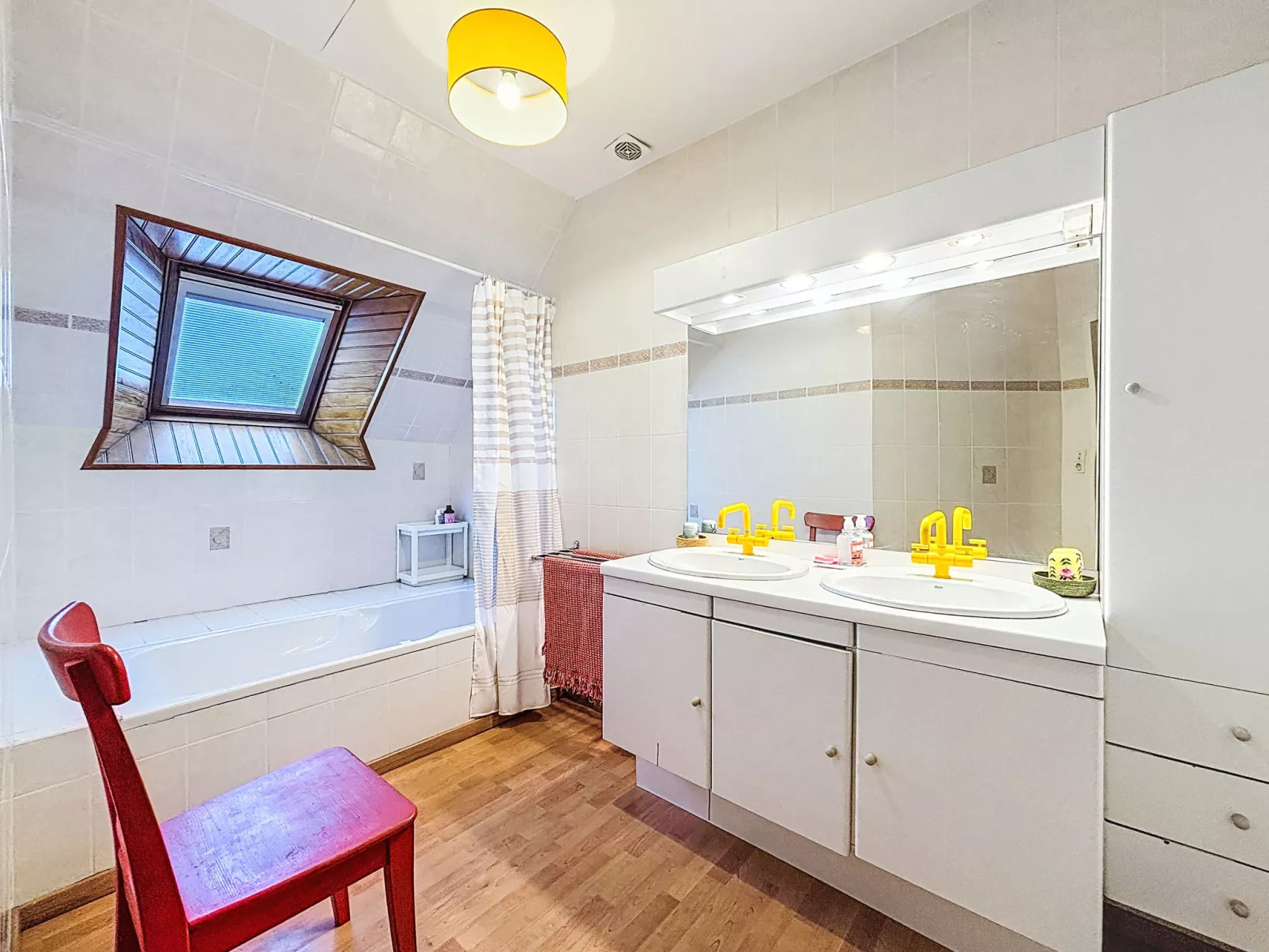 Maison du Paradis - Binnen