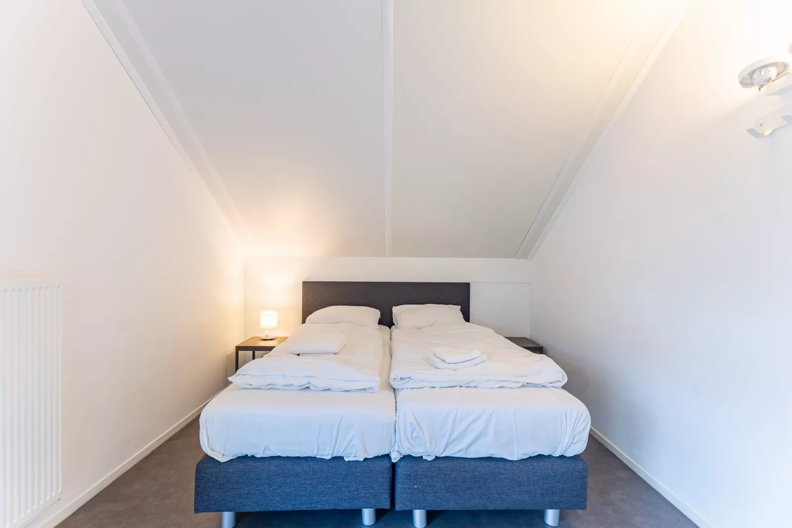 Zonnedorp 19 Modern holiday home Renesse | Beach within walking distance - Slaapkamer