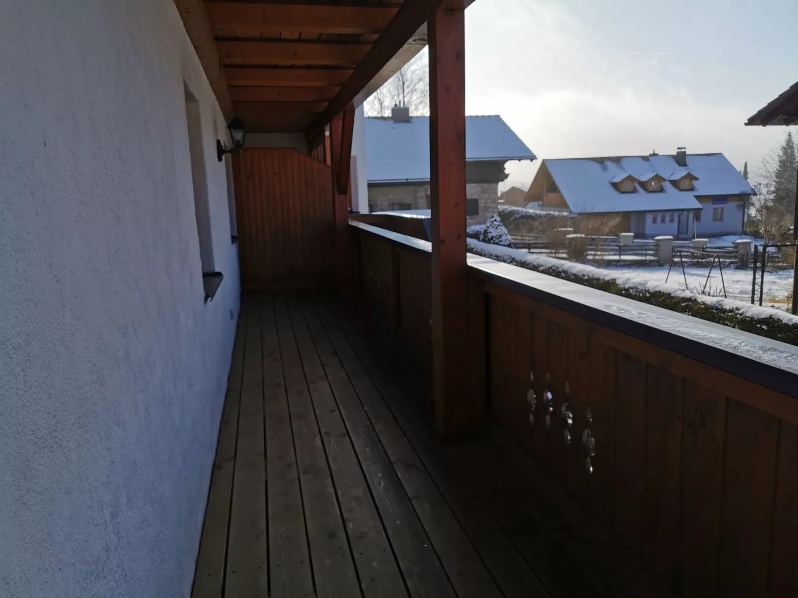 Wohnung mit einem schönen großen Balkon - Image-tags.info