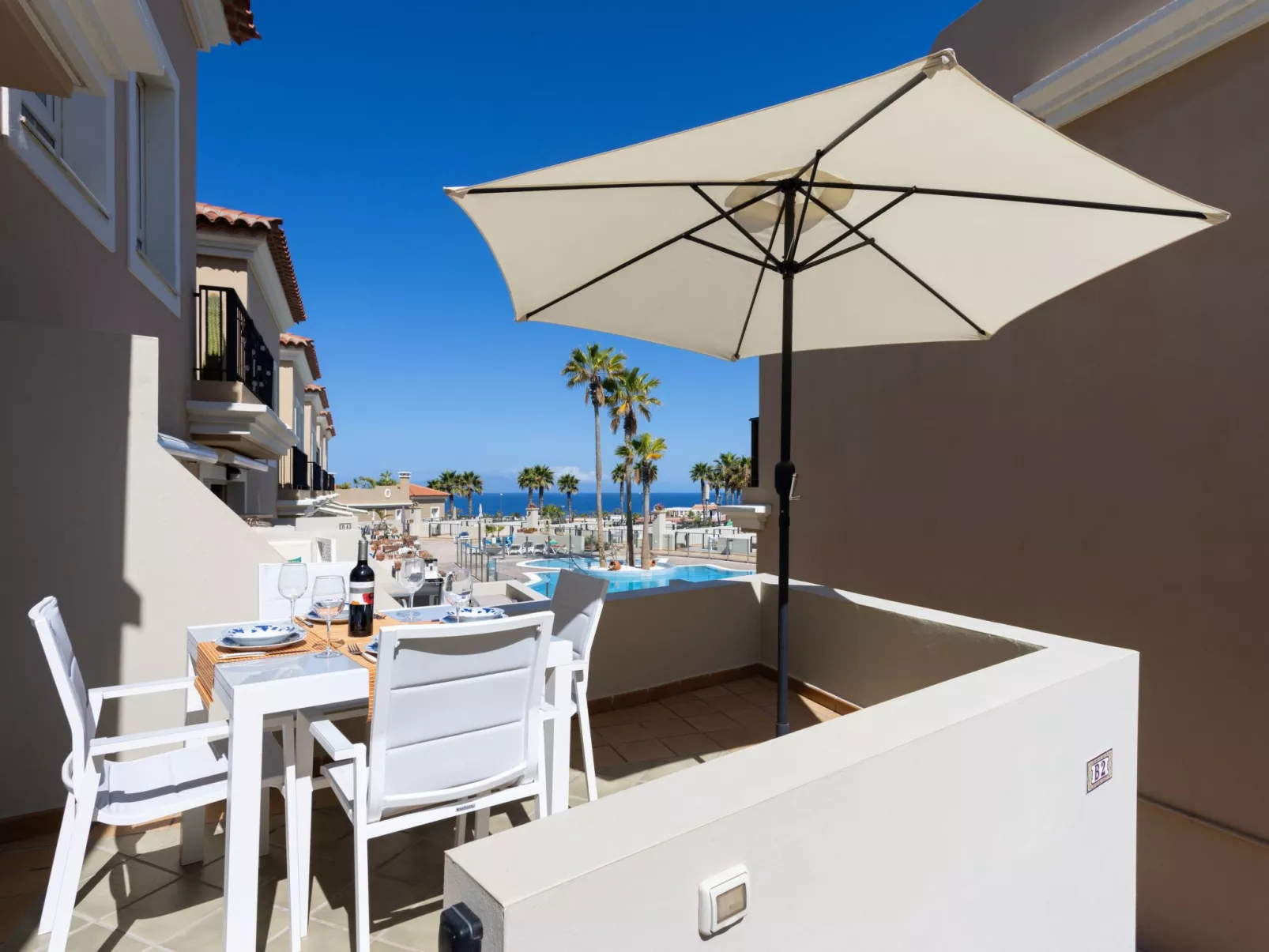 Wohnung in Palm-Mar mit Großer Terrasse und Meerblick - Image-tags.info