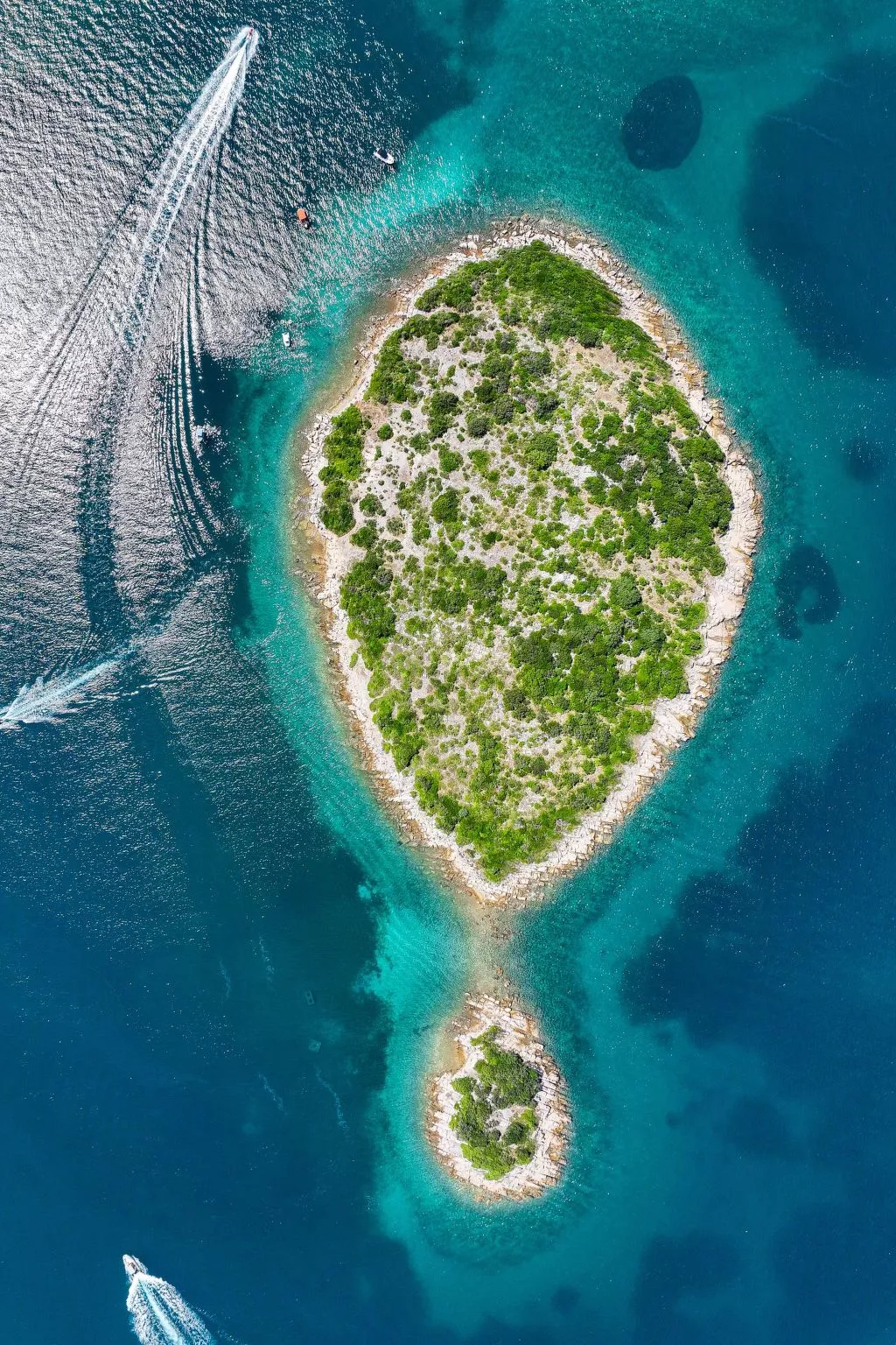 ELA Apartment - Image-tags.info