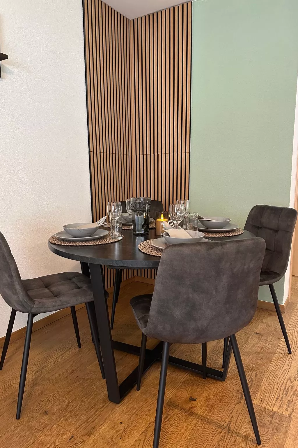 Work&Chill Wallis - Image-tags.info