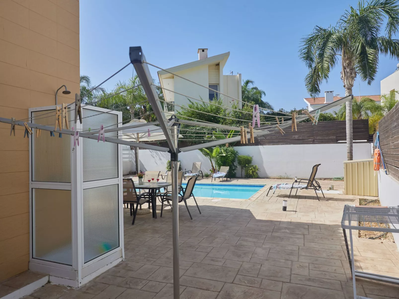 Hübsche Villa mit 3 Schlafzimmern und privatem Pool - Image-tags.info