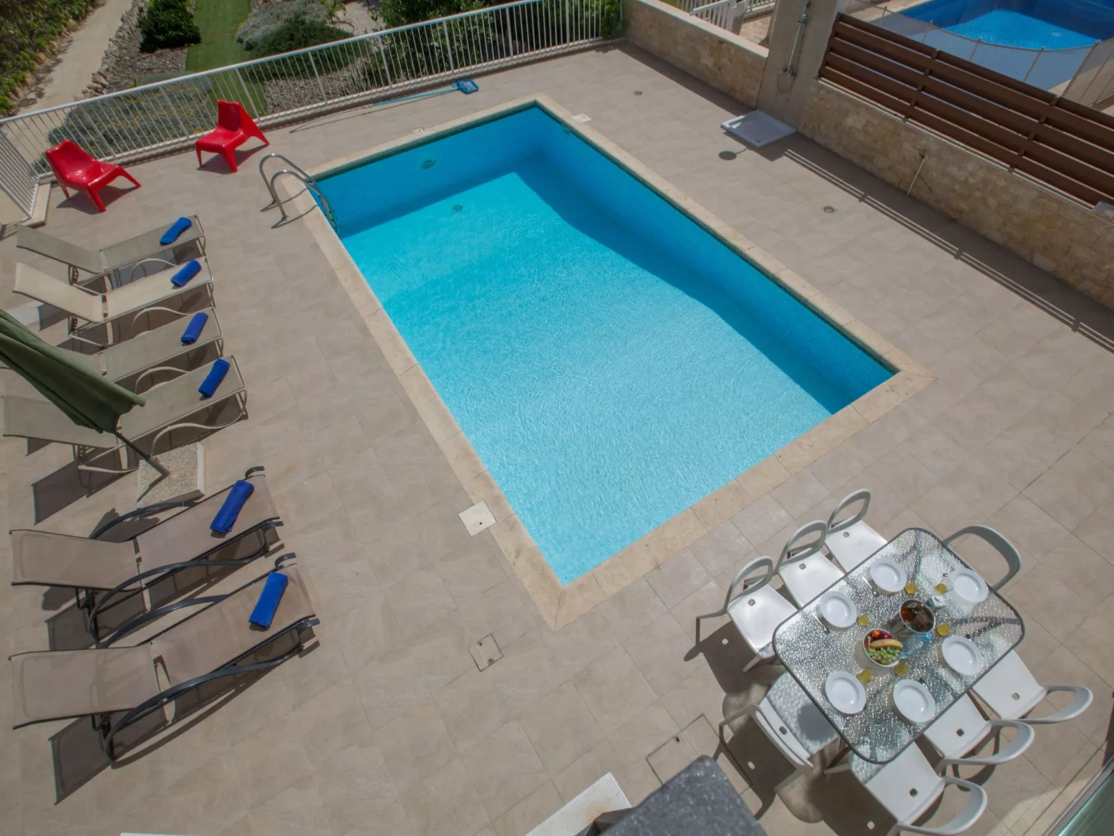 Schöne Villa direkt am Meer - Image-tags.info