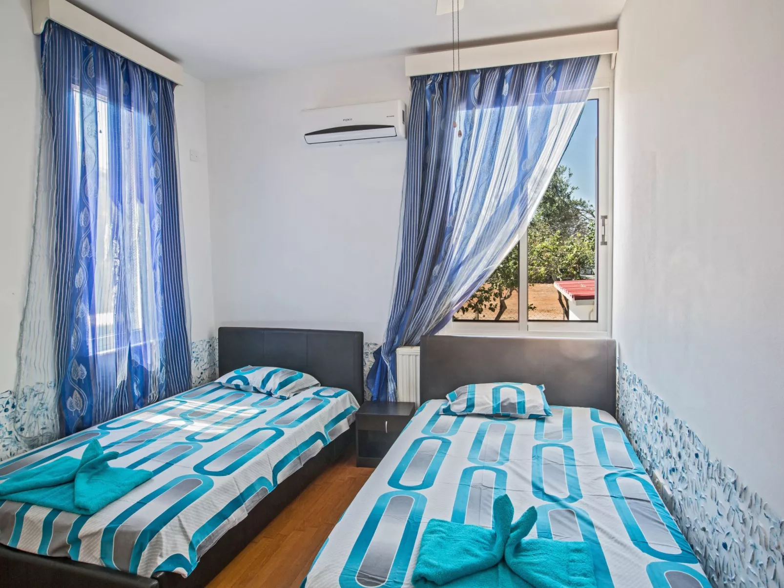 Moderne Ferienvilla in Ayia Napa - Image-tags.info