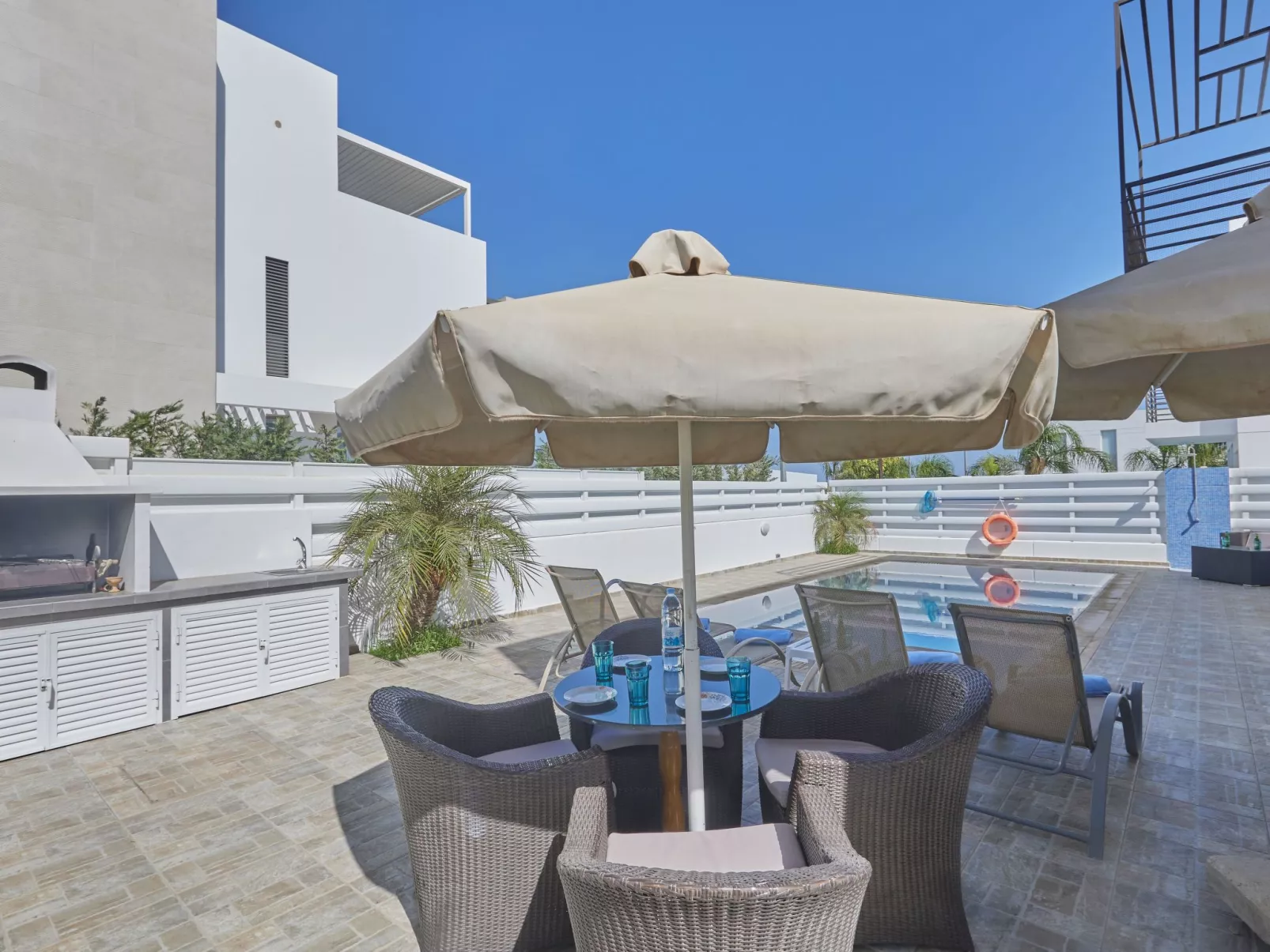 In Paralimni mit geräumigem Garten - Image-tags.info