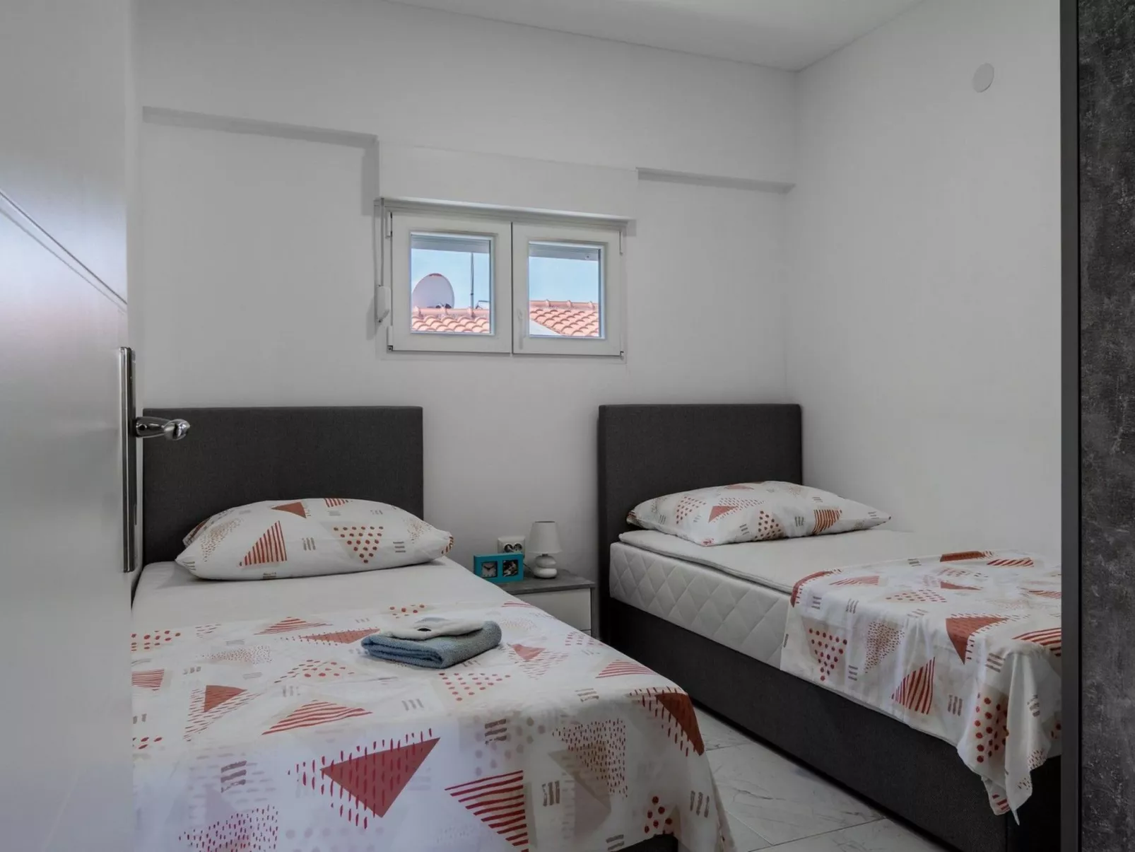 Apartment Kristija 2 - Image-tags.info