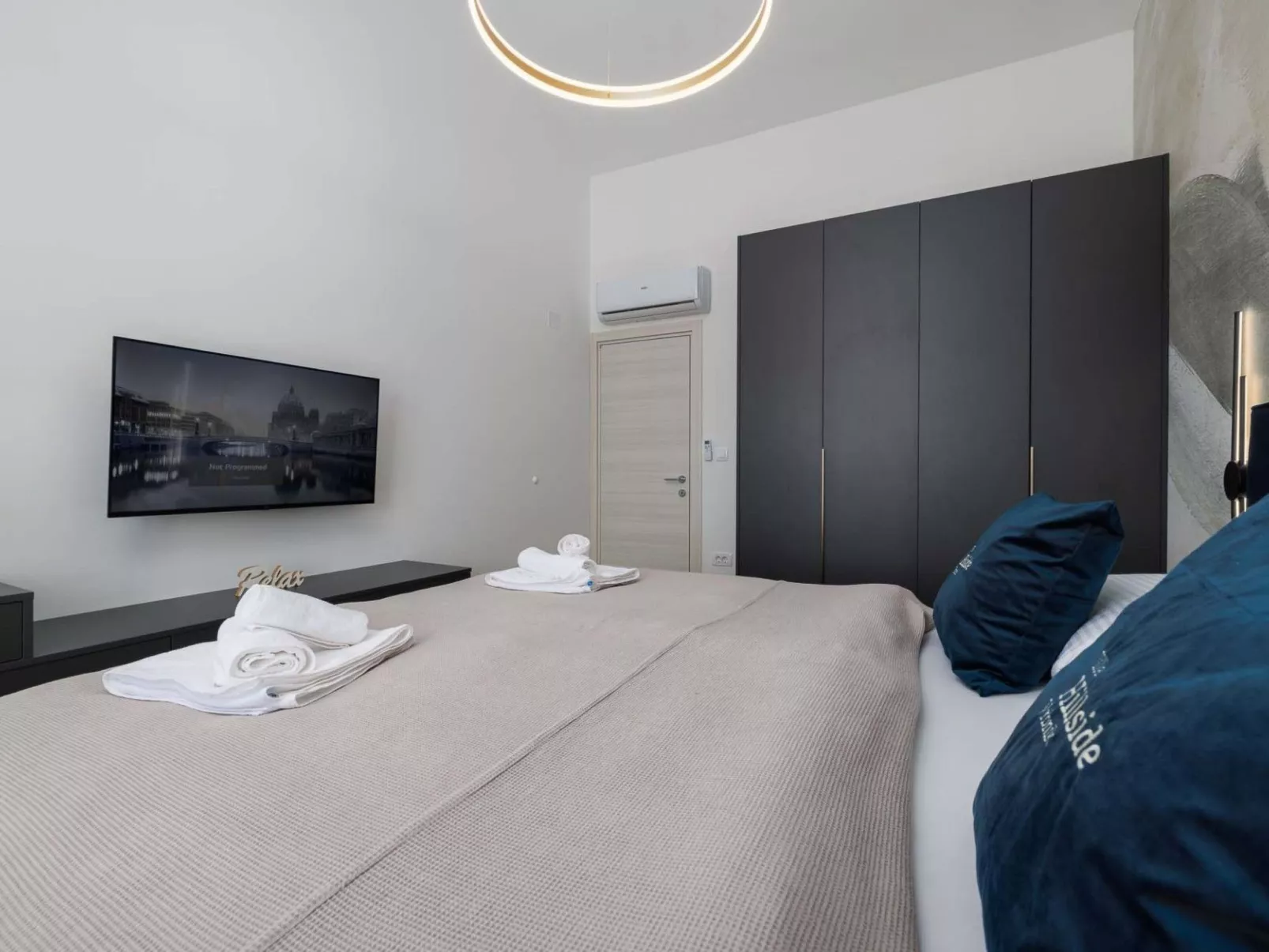 Brandneue Villa - Pool mit Panoramablick aufs Meer - Image-tags.info