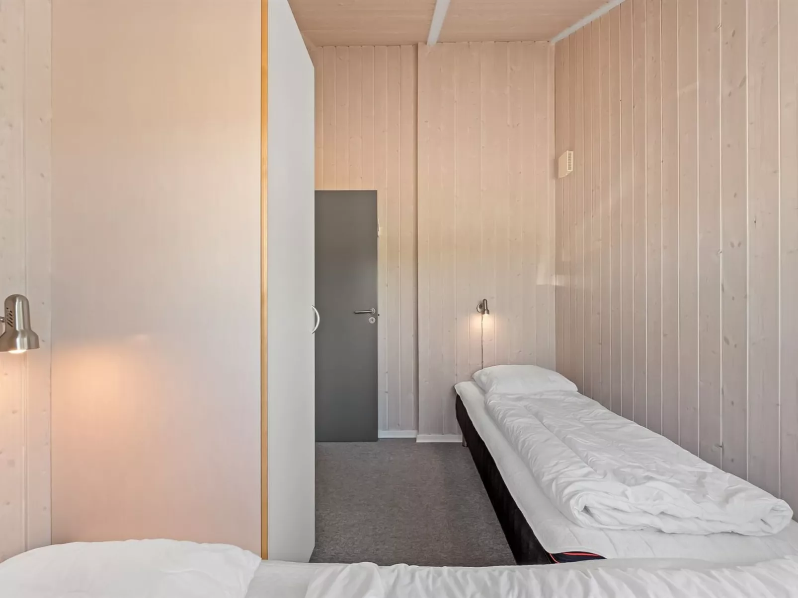 "Arine" - 700m to the fjord - Binnen