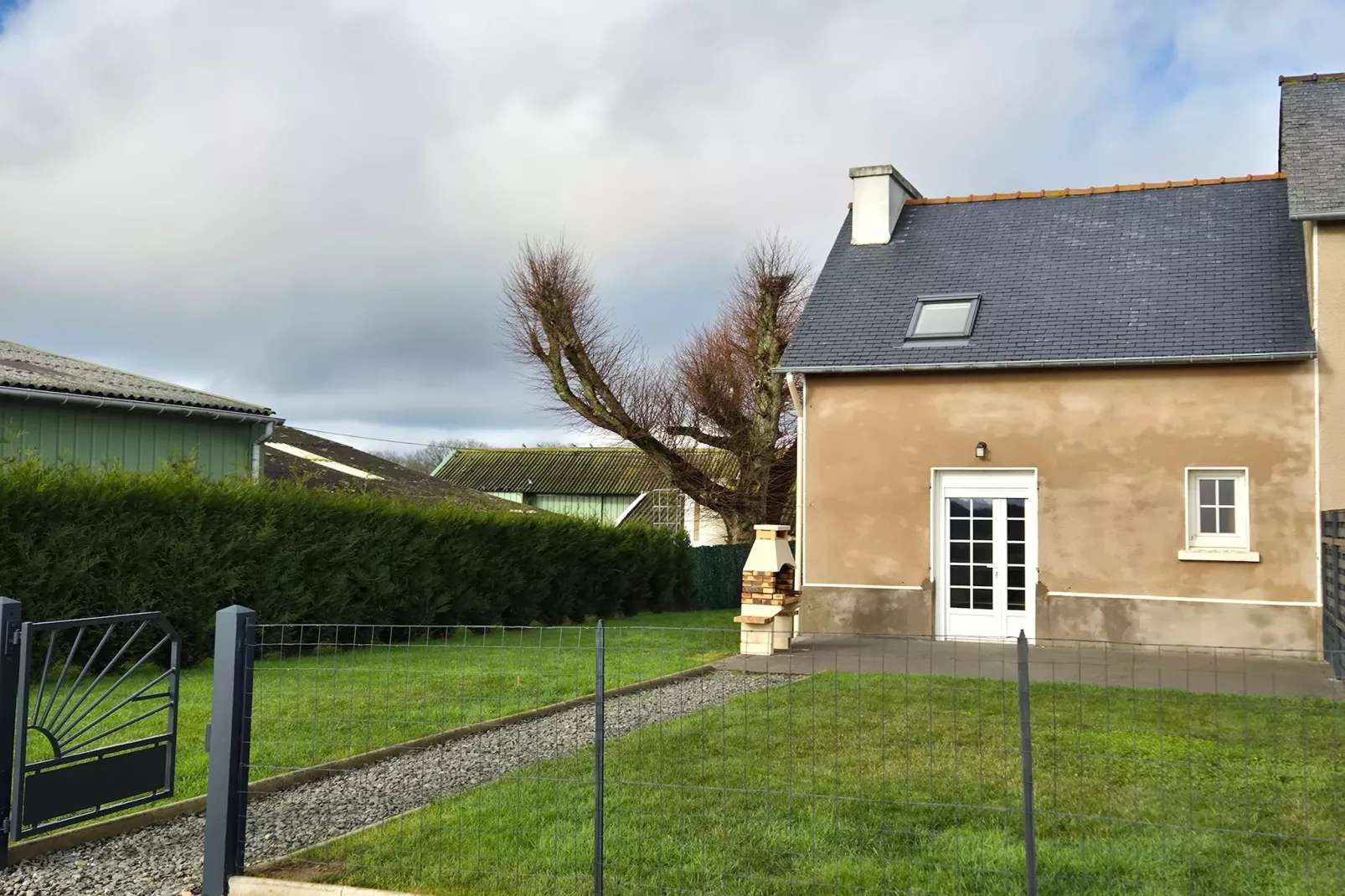 Gîte "Louis" à Plurien - Buitenkant zomer