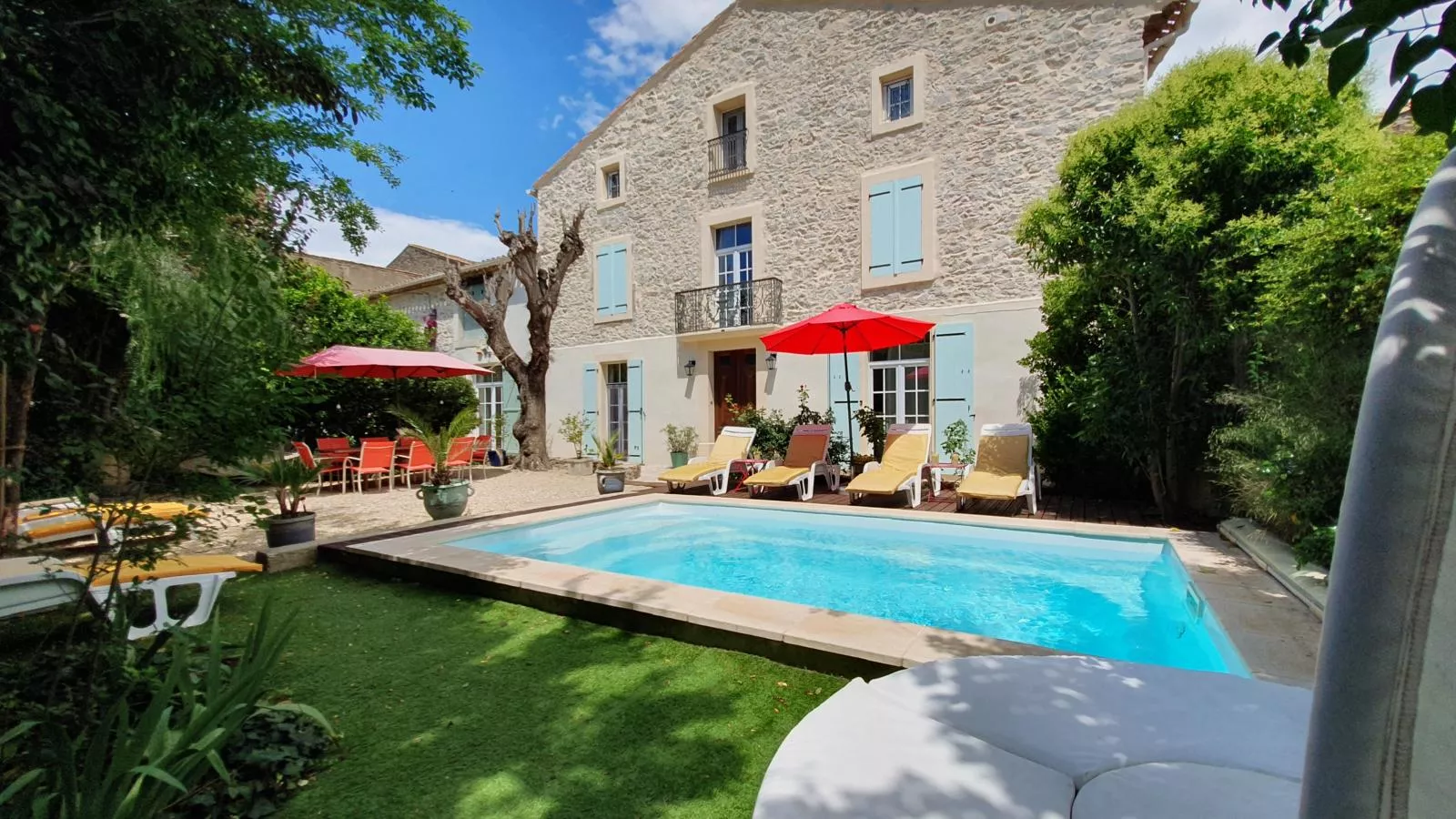 La maison des Vendangeurs 6-Zwembad