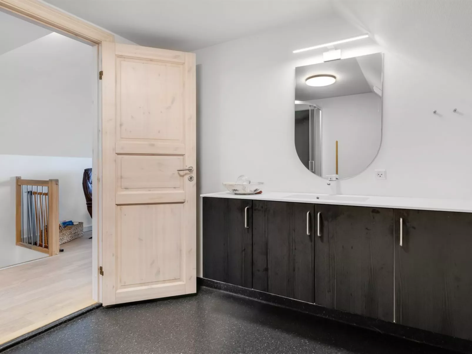 "Auwe" - 3.5km from the sea-Binnen