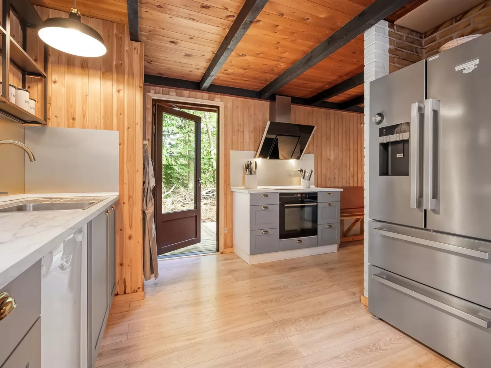 "Marino" - 600m from the sea - Binnen