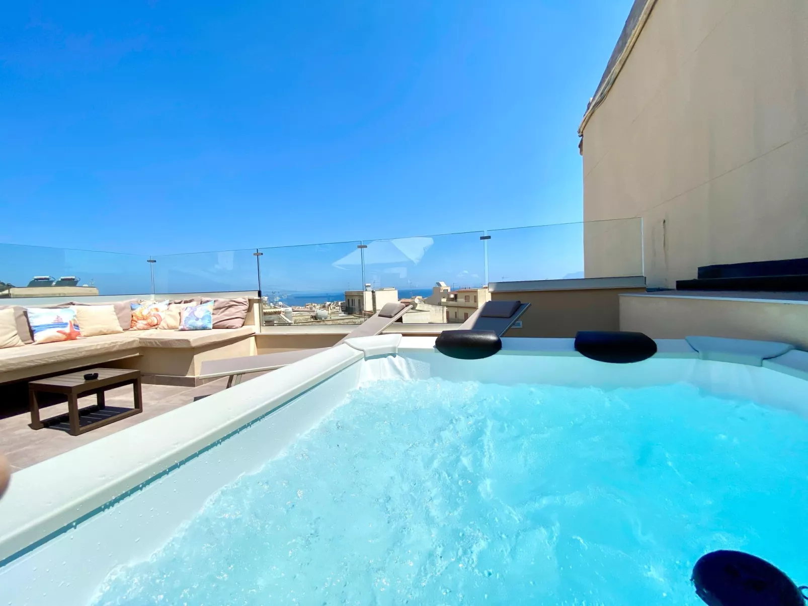 GS Urlaub del Golfo Haus mit Jacuzzi - Image-tags.info