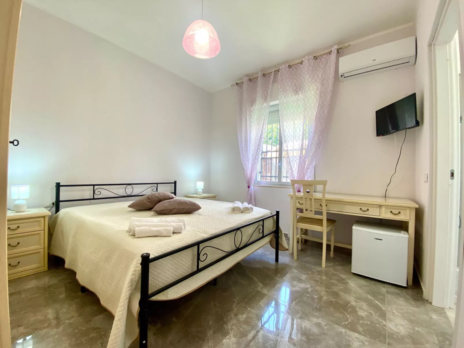 Villa Grace, Strand 200 m entfernt - Image-tags.info