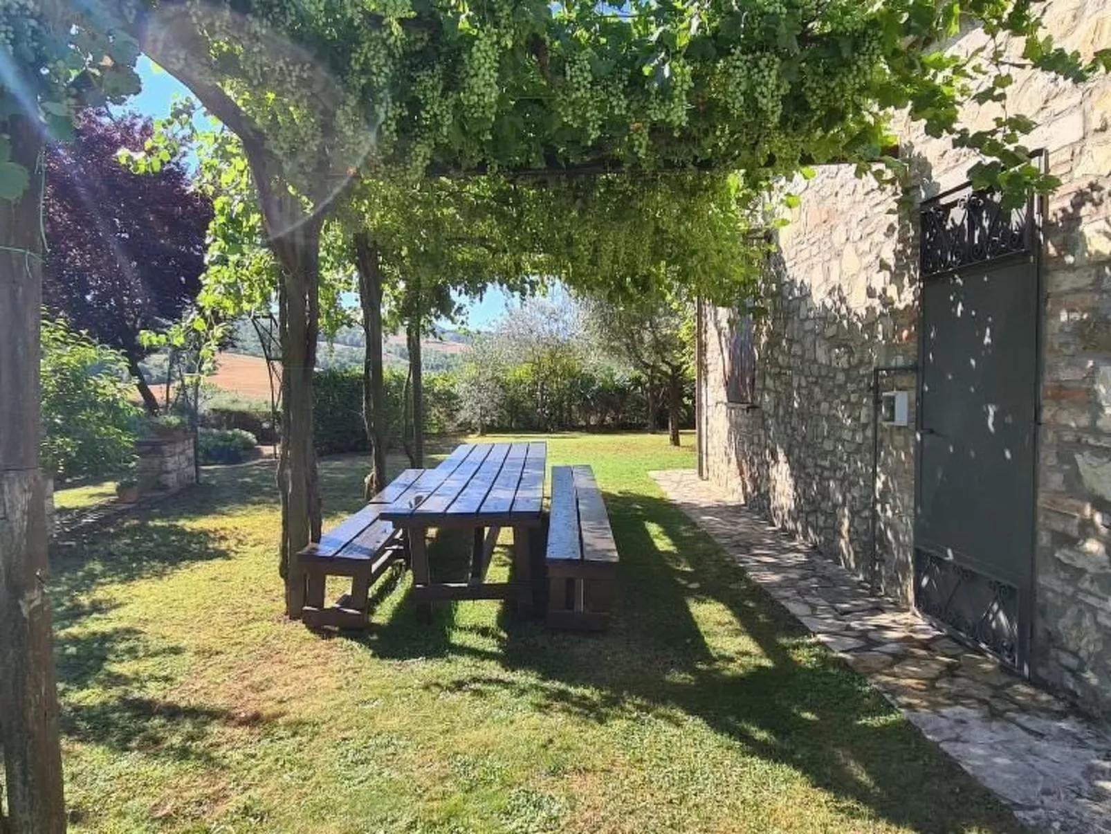 Altes Haus in Rotecastello mit großem Pool - Image-tags.info